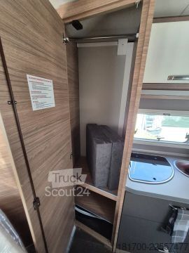 Félintegrált lakóautó Weinsberg CaraSuite 650 MF EDITION [SPICY] TraumMobil 2027 Automatik