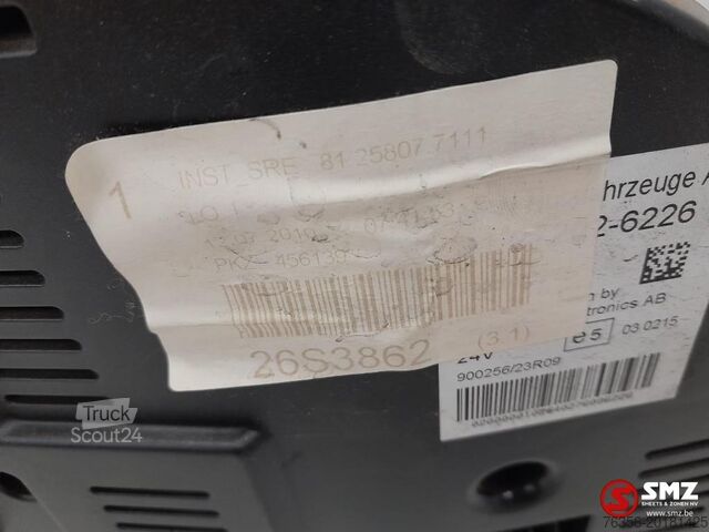 Innenraumteil Man Occ instrumentenpaneel MAN TGS 81258077111