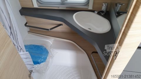 Karavāna Fendt Apero 495 SG 2000kgShowerPaketMultidose