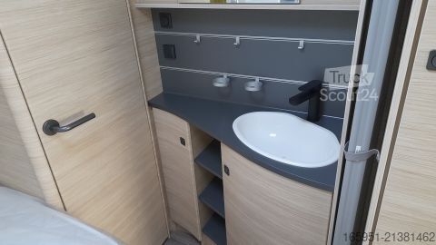 Karavāna Fendt Apero 495 SFB 2000KG,ShowerPaketMultidose