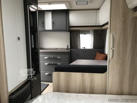 Wohnwagen Hobby De Luxe 400 SFe Mod.2026 Auflastung 1500kg