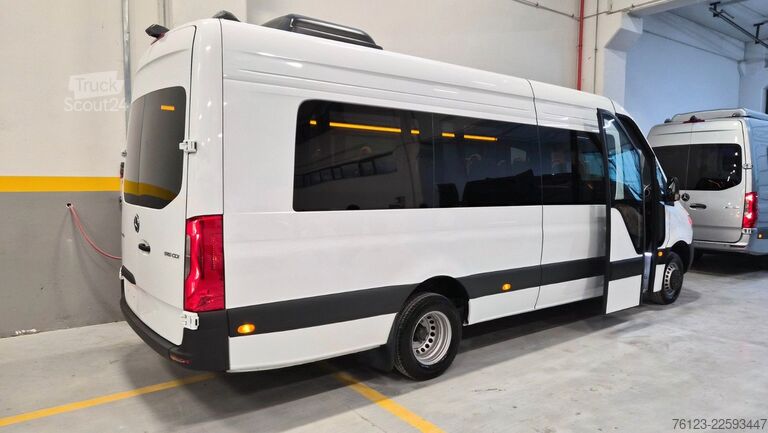 حافلة صغيرة MERCEDES-BENZ 515 Sprinter 22 Schlafsessel Vorlauffahrzeug
