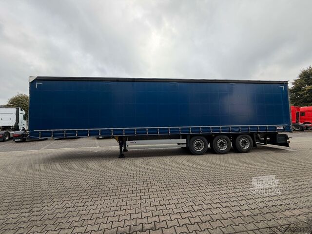 Nyitott ponyvás félpótkocsi SCHMITZ CARGOBULL SCS 24/L - 13.62, XL, Daimler, Getränke