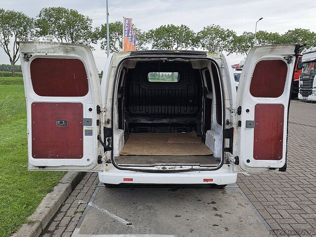 Carrinha de tejadilho alto NISSAN NV 200 Airco 2x Zijdeur NAP