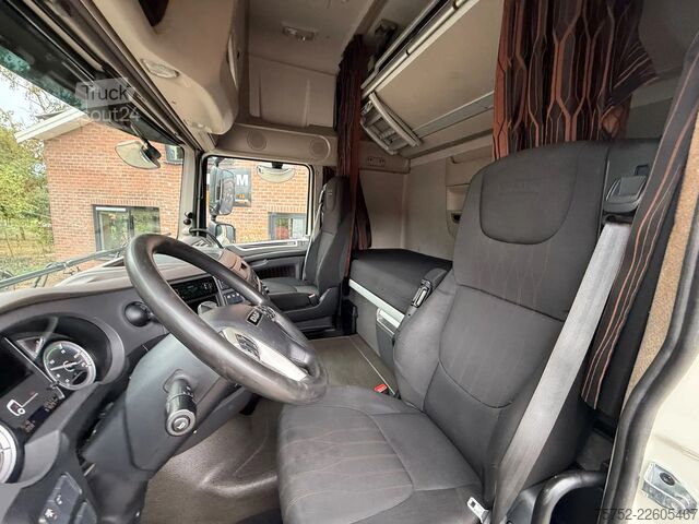 Standaard-SZM DAF XF 480 SSC Super Space Standairco ACC German Truck