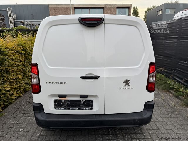 Monovolumen compacto Peugeot partner 1.5hdi 130pk euro6 Automaat