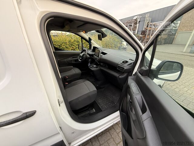 Monovolumen compacto Peugeot partner 1.5hdi 130pk euro6 Automaat