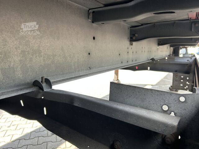 Valise Schmitz Cargobull SCB S2 / Box Trailer / Disk Brakes / APK TUV 01-26