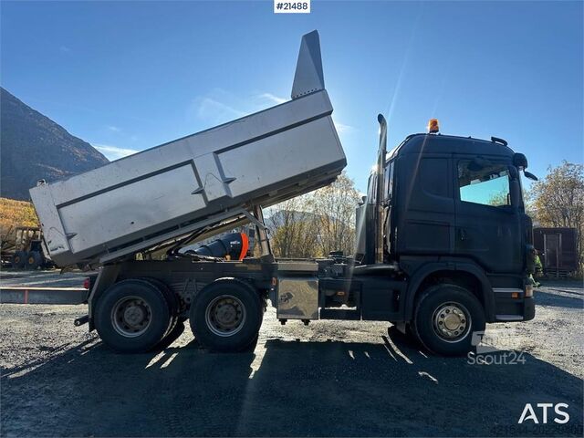 Самосвал Scania G480 6x4 snow rigged tipper truck w/ two sets of t