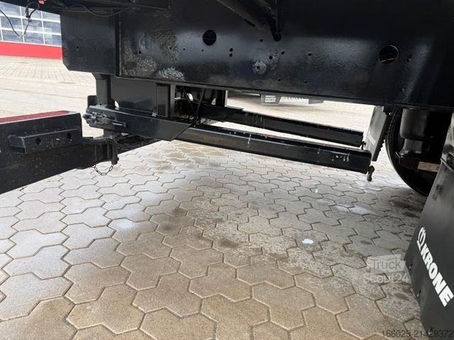 Semiremorcă deschisă cu prelată KRONE Planenauflieger mit Staplerhalterung