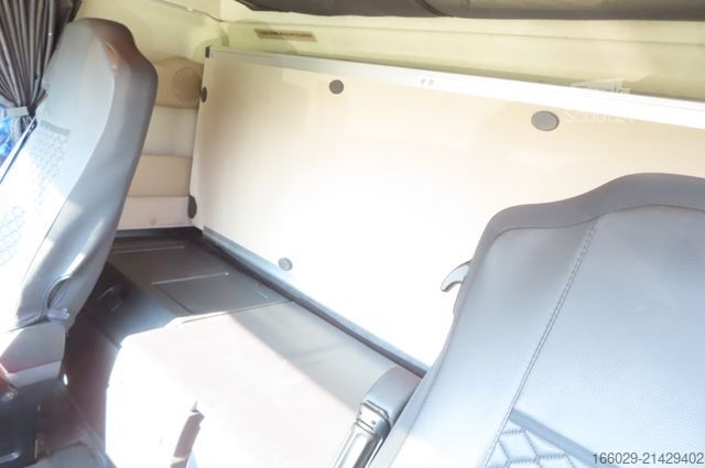 Standard SZM MERCEDES-BENZ Actros 4 1848 4x2 SZM