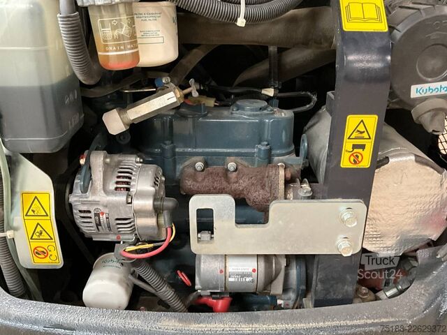 Mini-escavadora Kubota KX 016-4