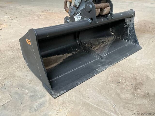Mini-escavadora Kubota U 27-4