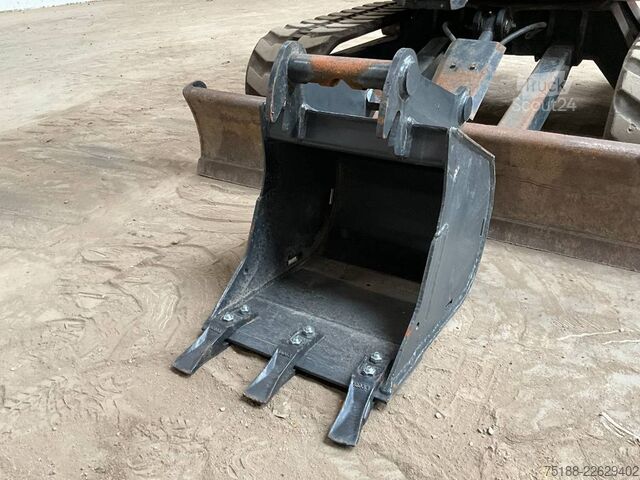 Mini-escavadora Kubota U 27-4