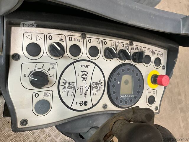 Rolo tandem Bomag BW 100 AD-5