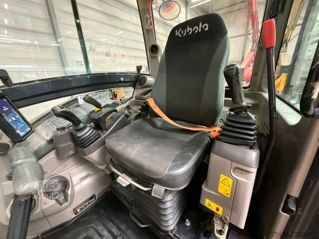 Mini-escavadora Kubota U 50-5