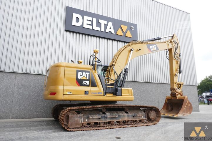 гусеничный экскаватор Caterpillar 320
