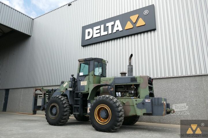 Ratinis krautuvas Komatsu 540 Ex-army