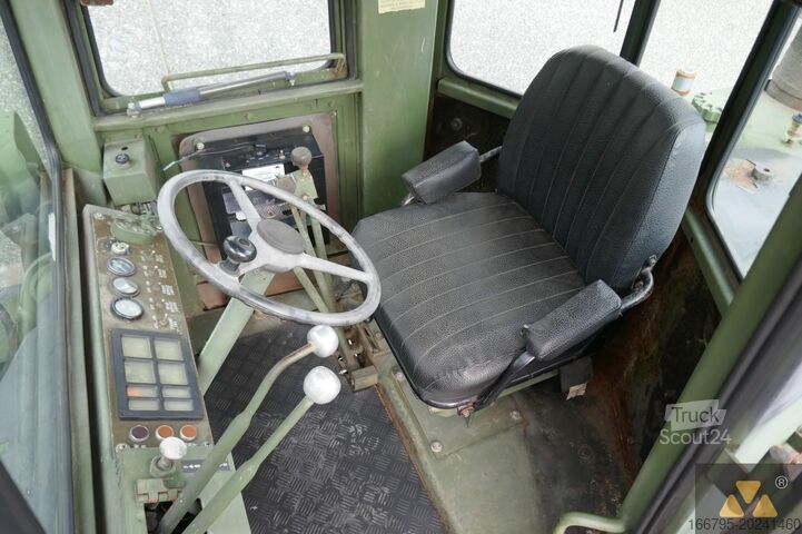 Ratinis krautuvas Komatsu 540 Ex-army
