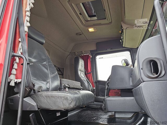 Chassis com cabina SCANIA R620 6x4