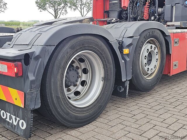 Standard-SZM VOLVO FH 460 6X2 XENON SKIRTS