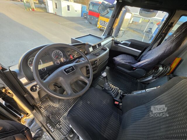 Driezijdige kipper MAN GS 26.400 6x4 Kipper HIAB XS 144 DUO