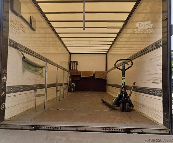 Transporter mit Koffer MERCEDES-BENZ Atego 818 LBW Luft/Blatt Motorbremse