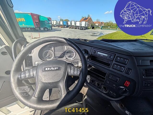 Podwozie z kabiną DAF XF 440
