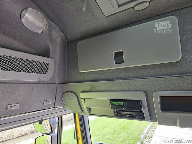 Transporteur de voitures IVECO 120E28 EUROCARGO FLY DECK 2 CARS