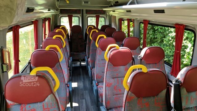 Minibusz VOLKSWAGEN 3 x MAN TGE Lagerfahrzeug baugleich Crafter