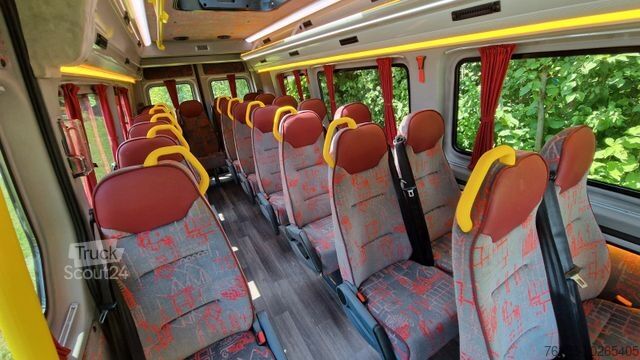 Minibusz VOLKSWAGEN 3 x MAN TGE Lagerfahrzeug baugleich Crafter