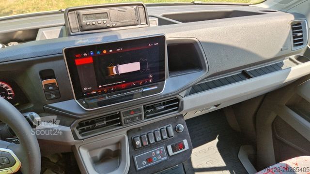 Minibusz VOLKSWAGEN 3 x MAN TGE Lagerfahrzeug baugleich Crafter