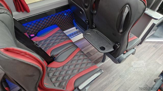 Minibusz MERCEDES-BENZ 519 und 517 Glasdach XXL  20 Sitze Stock