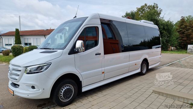 Minibusz MERCEDES-BENZ 519 und 517 Glasdach XXL  20 Sitze Stock