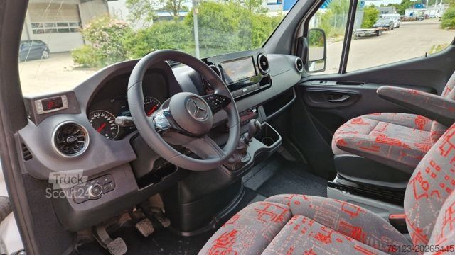 Minibuss MERCEDES-BENZ 515 Sprinter 22 Schlafsessel Lagerfahrzeug Stock
