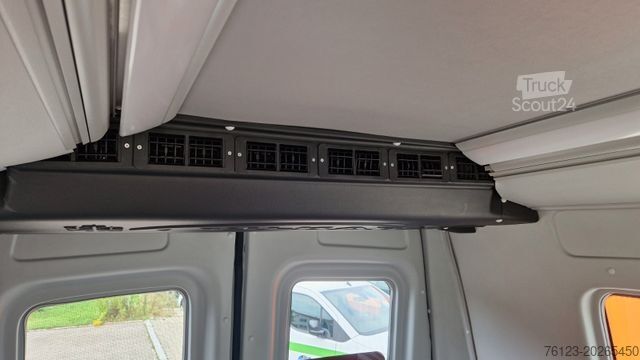 Kleinbus IVECO Daily C35 M1 9 Sitzer sauberes Fahrzeug