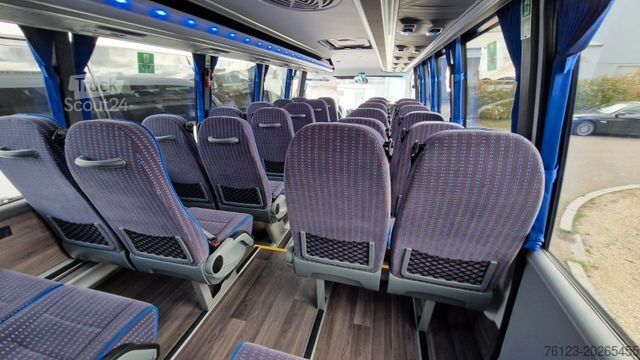 Kleinbus IVECO Daily 70 Vorlauffahrzeug Ferqui Sunrise 2,5 m B