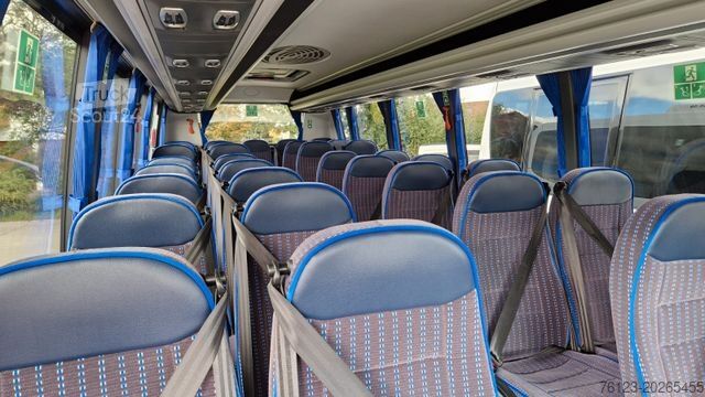 Kleinbus IVECO Daily 70 Vorlauffahrzeug Ferqui Sunrise 2,5 m B