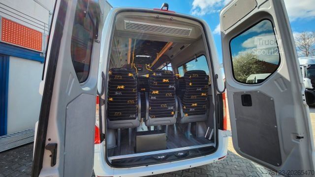 Stadsbus MERCEDES-BENZ 2 x Vorlauffahrzeug Bürgerbus Niederflur 9 Sitze
