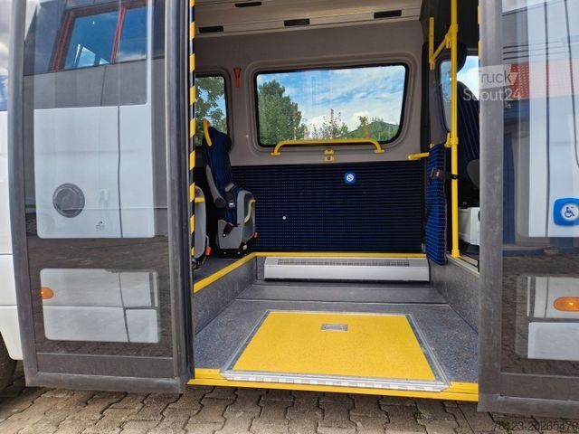 Stadsbus MERCEDES-BENZ 2 x Vorlauffahrzeug Bürgerbus Niederflur 9 Sitze
