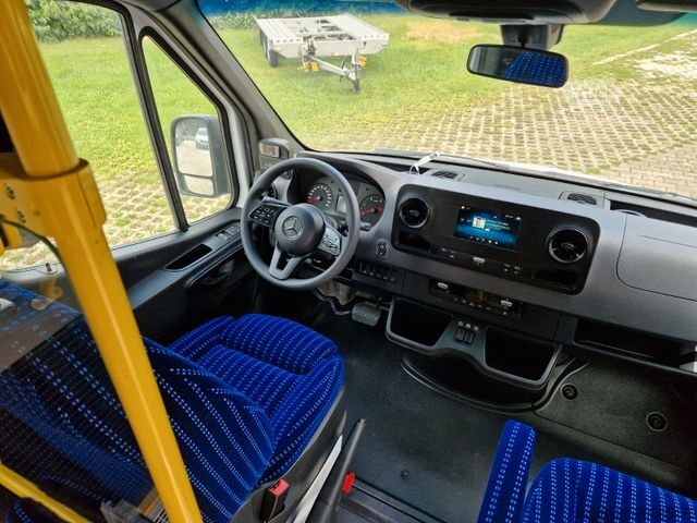 Stadsbus MERCEDES-BENZ 2 x Vorlauffahrzeug Bürgerbus Niederflur 9 Sitze