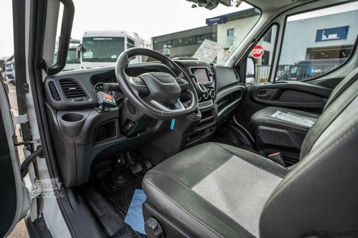 Køletaske IVECO DAILY 35S14 -CNG +LECAPITAINE+CARRIER+DHOLLANDIA