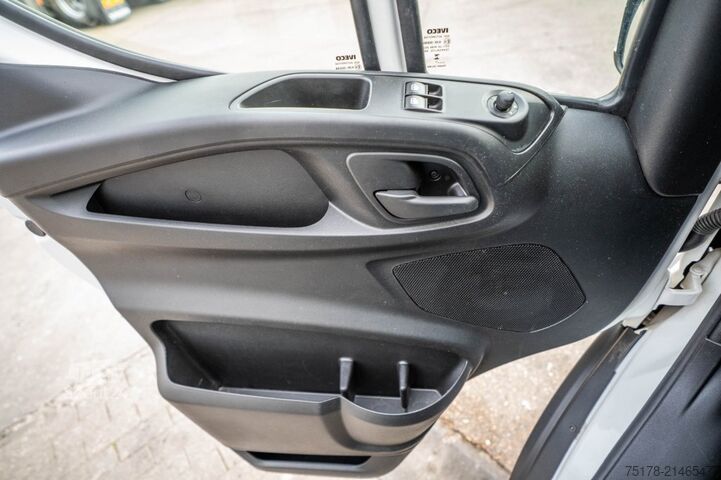 Køletaske IVECO DAILY 35S14 -CNG +LECAPITAINE+CARRIER+DHOLLANDIA