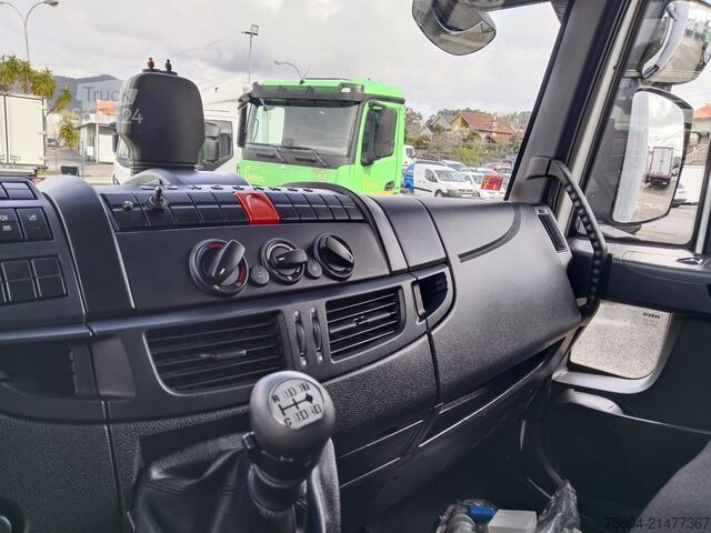 Refrigerated truck Iveco ML190E28