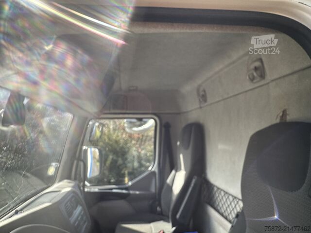 Camion plateau avec bâche DAF LF 290 EURO 6 TAULINER 19T