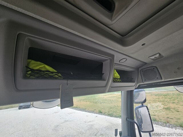 Laweta Volvo FL 240