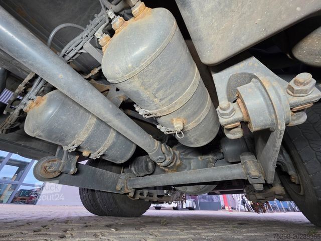 Nákladné auto s plochou korbou a plachtou MERCEDES-BENZ Atego 1221 / Ladebordwand