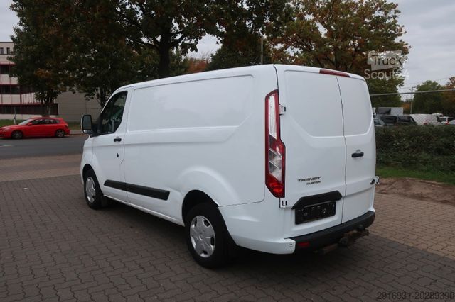Panelinis furgonas FORD Transit L1 2. Hand / Klima / Kamera / PDC /FN:15
