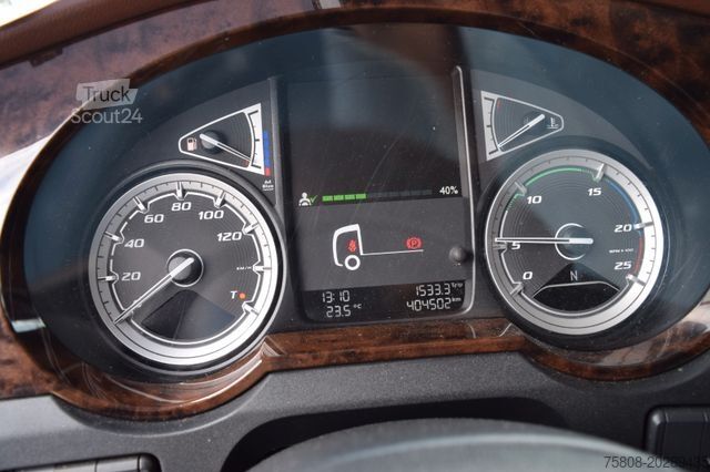 Nákladné vozidlo na nebezpečné materiály DAF XF480 SSC ADR EXII EXIII Intarder Leder Xenon