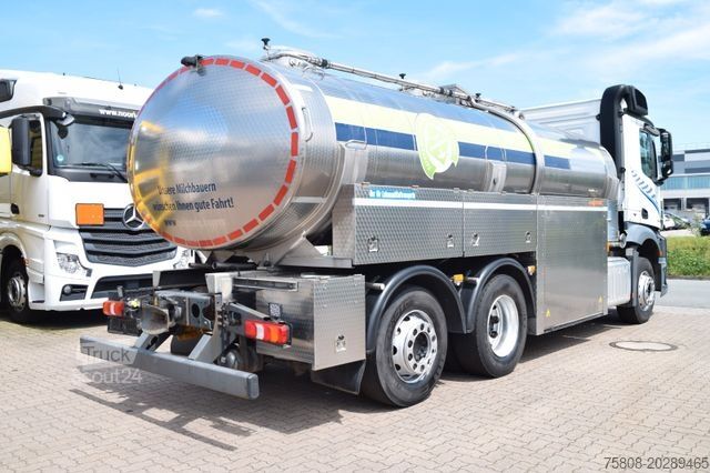 Βυτιοφόρο φορτηγό MERCEDES-BENZ Antos 2545 Magyar 16.500L Milchtank Reinigung